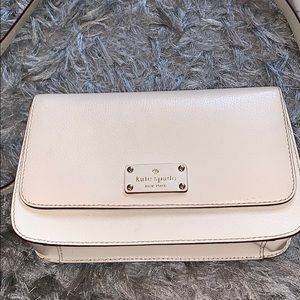 Creme Kate Spade Cross Body 💓